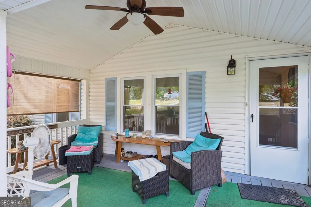 124 Edgewater DR Bloomingdale, GA 31302