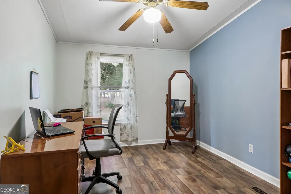 124 Edgewater DR Bloomingdale, GA 31302