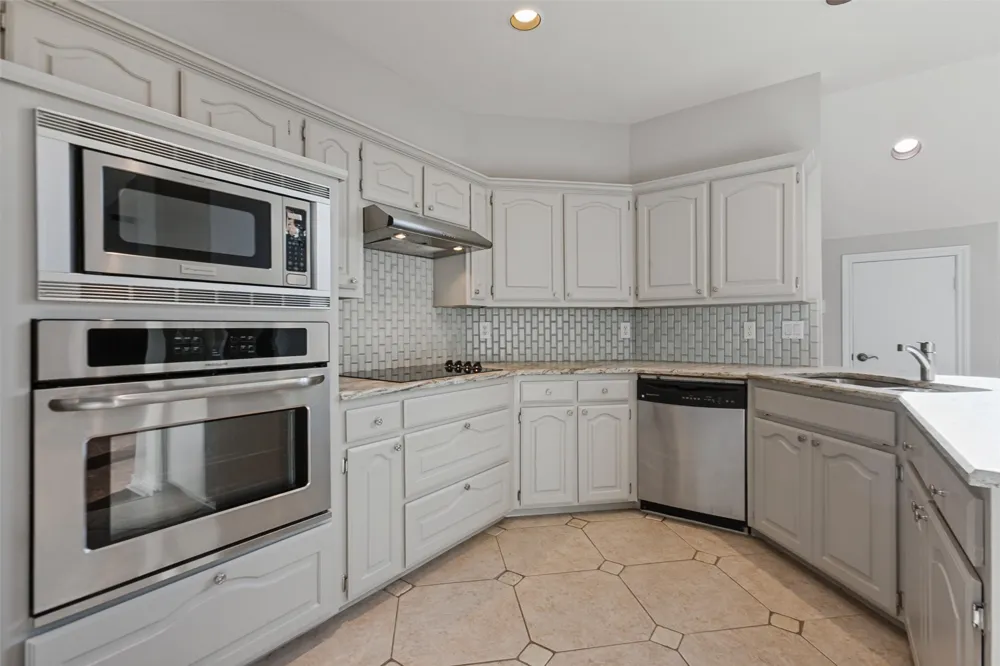 18803 Park Grove Lane Dallas, TX 75287
