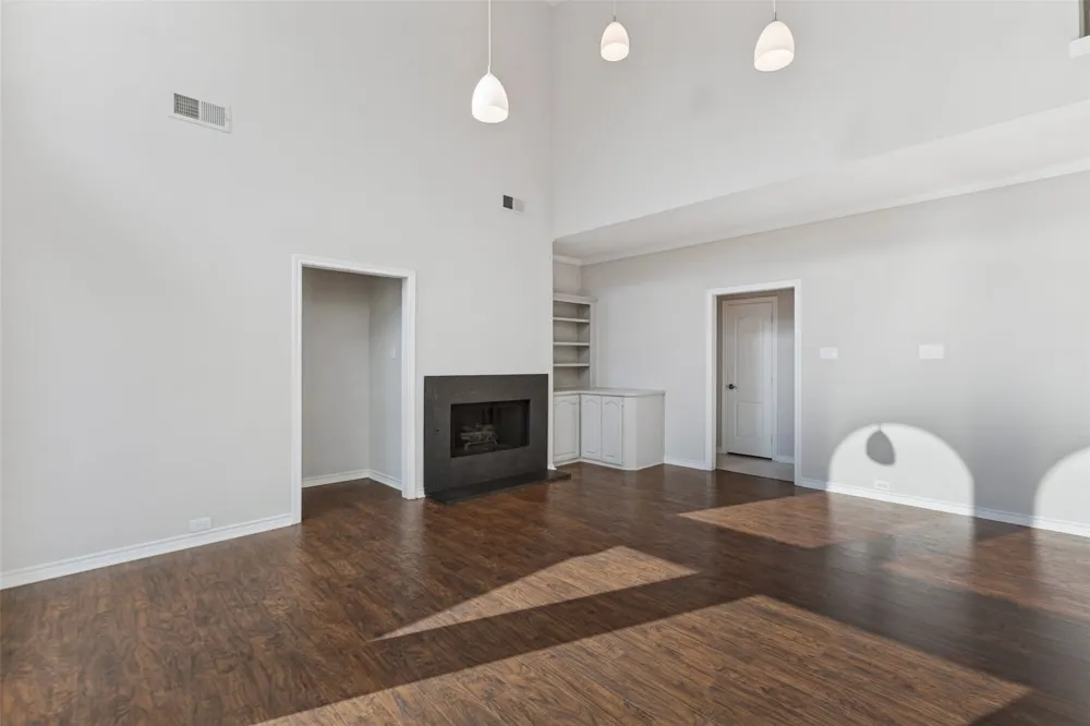 18803 Park Grove Lane Dallas, TX 75287