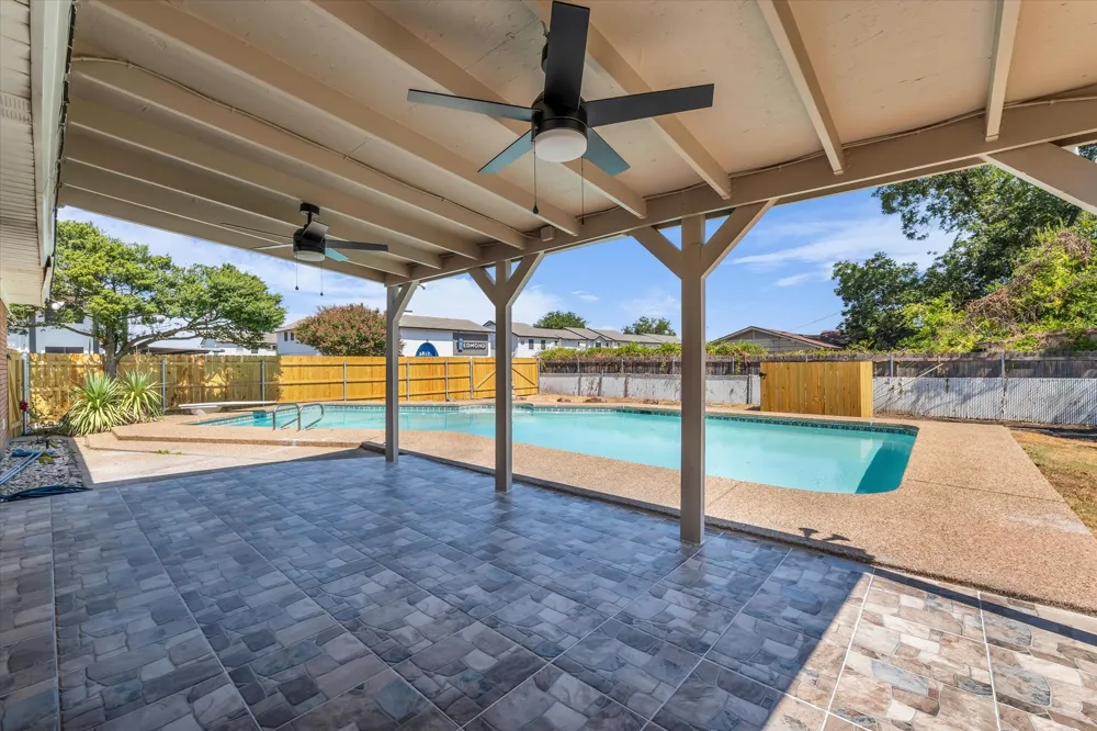 1025 59th Street Waco, TX 76710