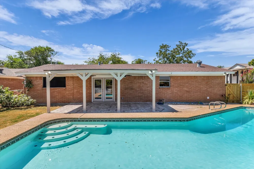 1025 59th Street Waco, TX 76710