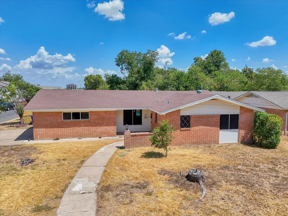 1025 59th Street Waco, TX 76710