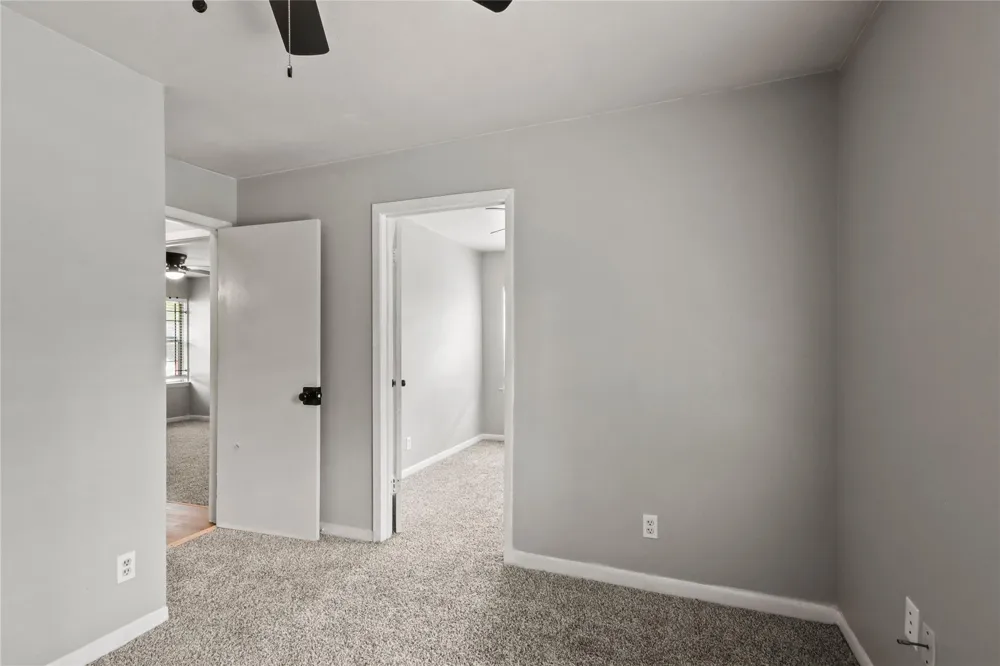7306 Parker Road Houston, TX 77016