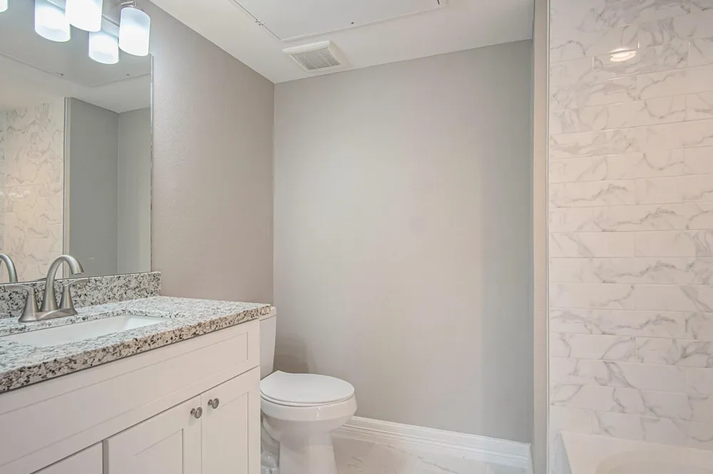5262 Ella Boulevard #100B Houston, TX 77018