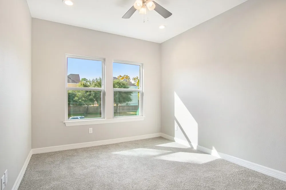 5262 Ella Boulevard #100B Houston, TX 77018