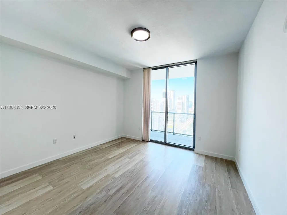 79 SW 12th St #2310-S Miami, FL 33130