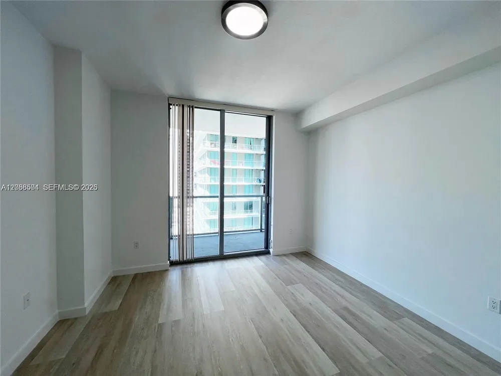 79 SW 12th St #2310-S Miami, FL 33130