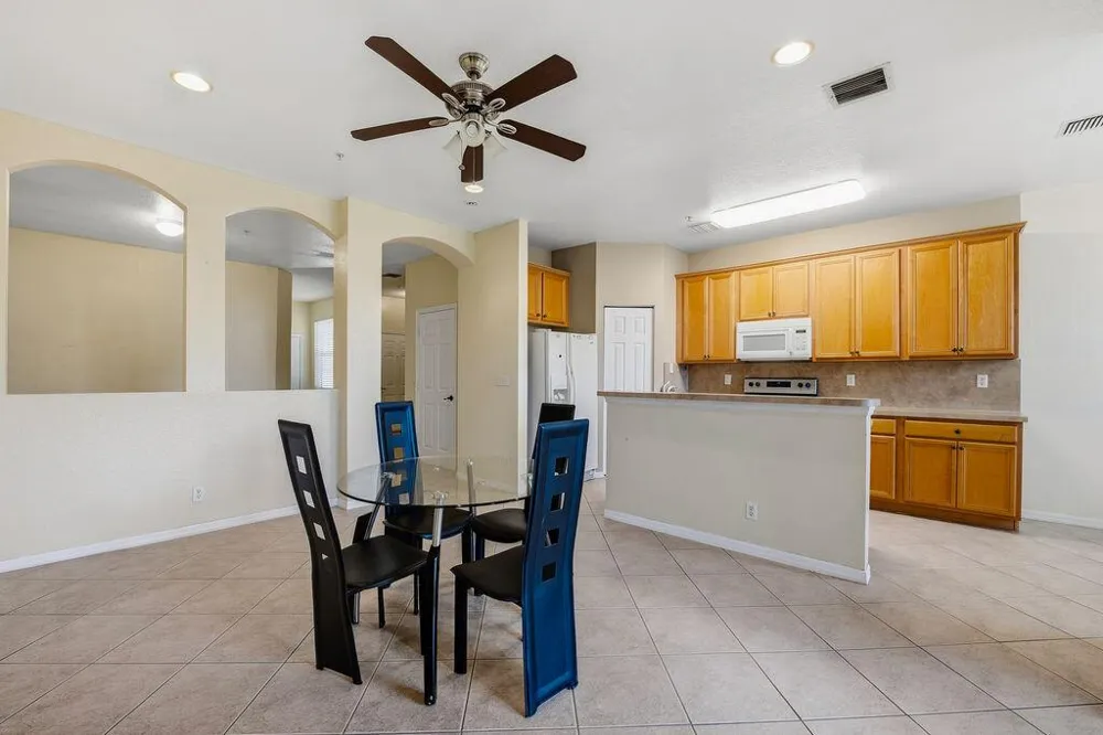 160 Village Boulevard #G Tequesta, FL 33469