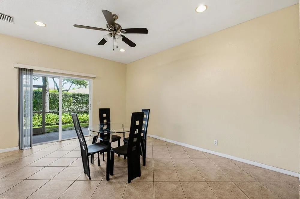 160 Village Boulevard #G Tequesta, FL 33469