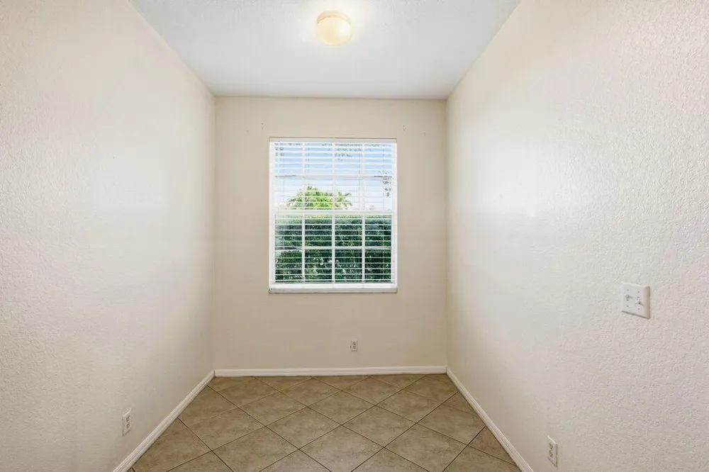 160 Village Boulevard #G Tequesta, FL 33469