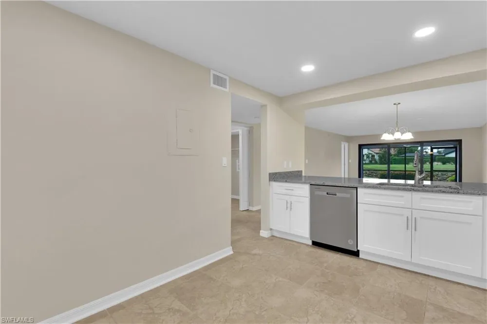 16560 Partridge Place Road #103 Fort Myers, FL 33908