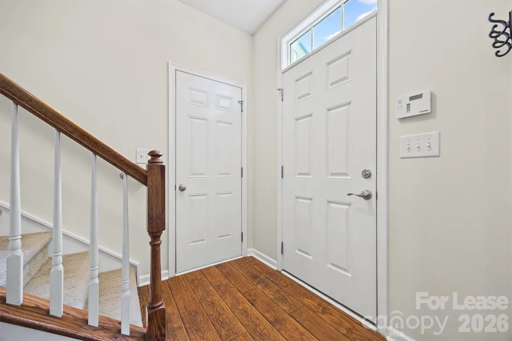 9736 Springholm Drive Charlotte, NC 28278