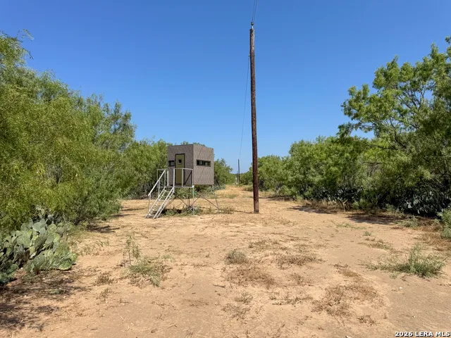 2822 TOMBLIN RD Bigfoot, TX 78005