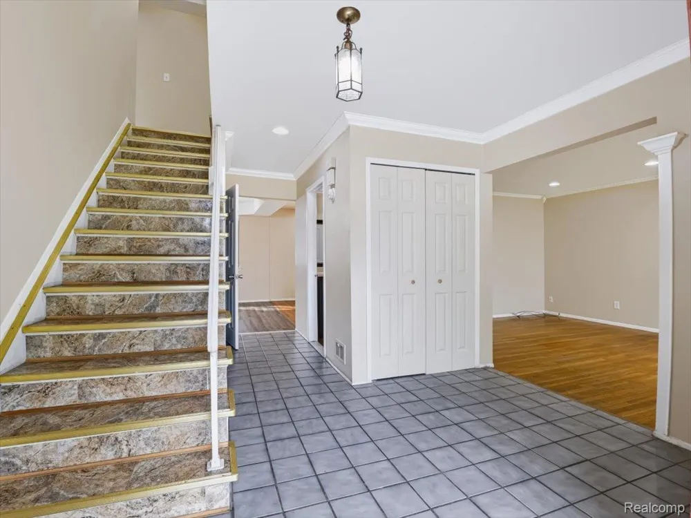 4146 Augustine Drive Sterling Heights City, MI 48310