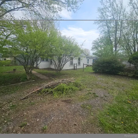 3121 W Stein Road