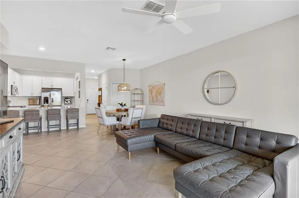 2821 Citrus Street Naples, FL 34120