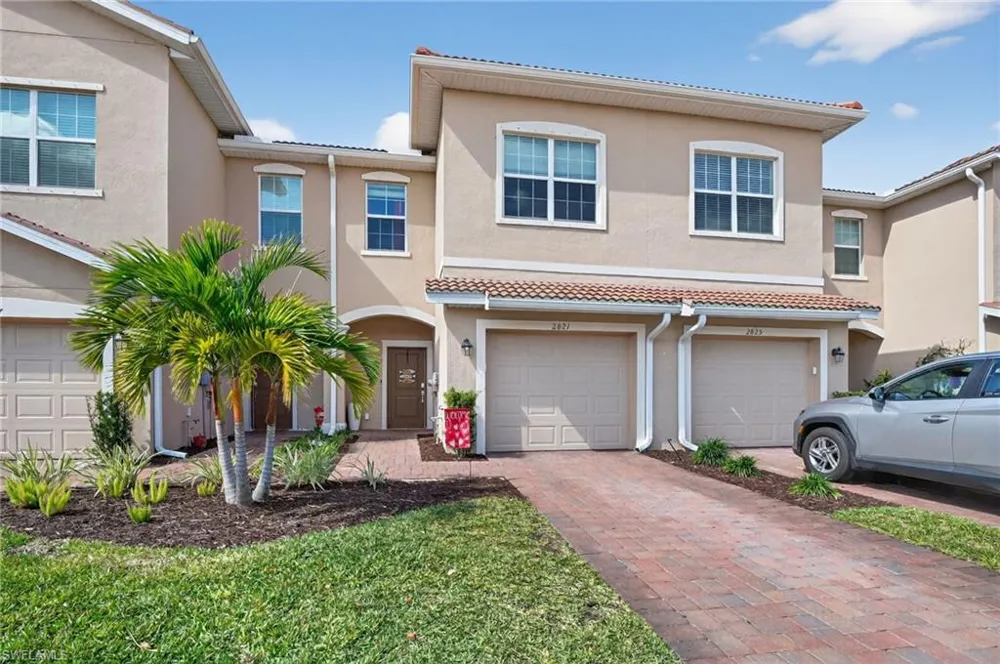 2821 Citrus Street Naples, FL 34120