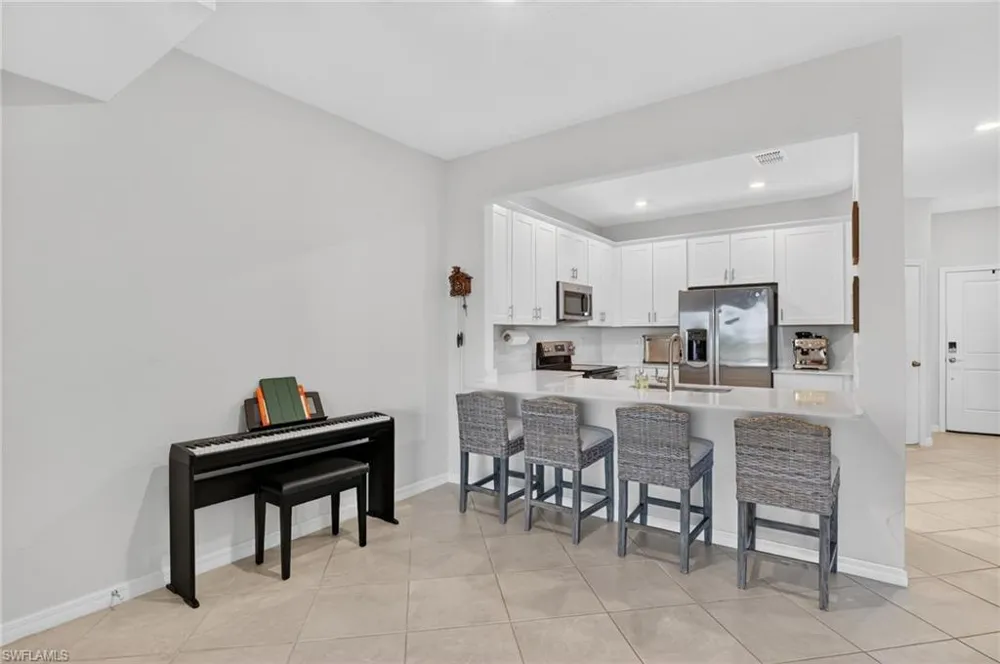 2821 Citrus Street Naples, FL 34120