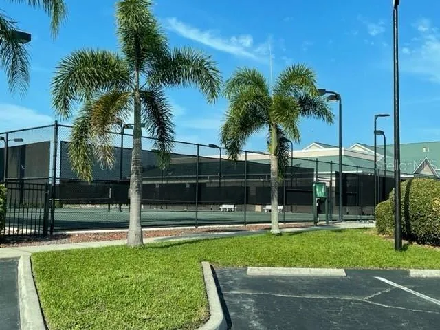 6807 STONE RIVER ROAD #204 Bradenton, FL 34203