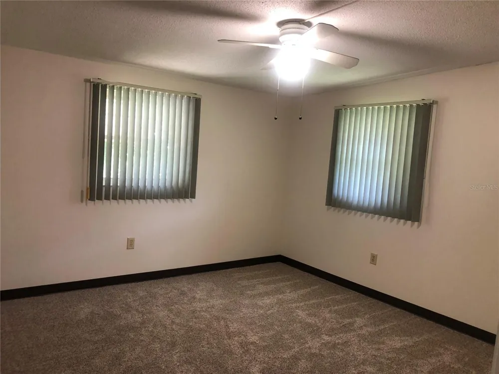 8 MOONLIGHT LANE Winter Haven, FL 33884