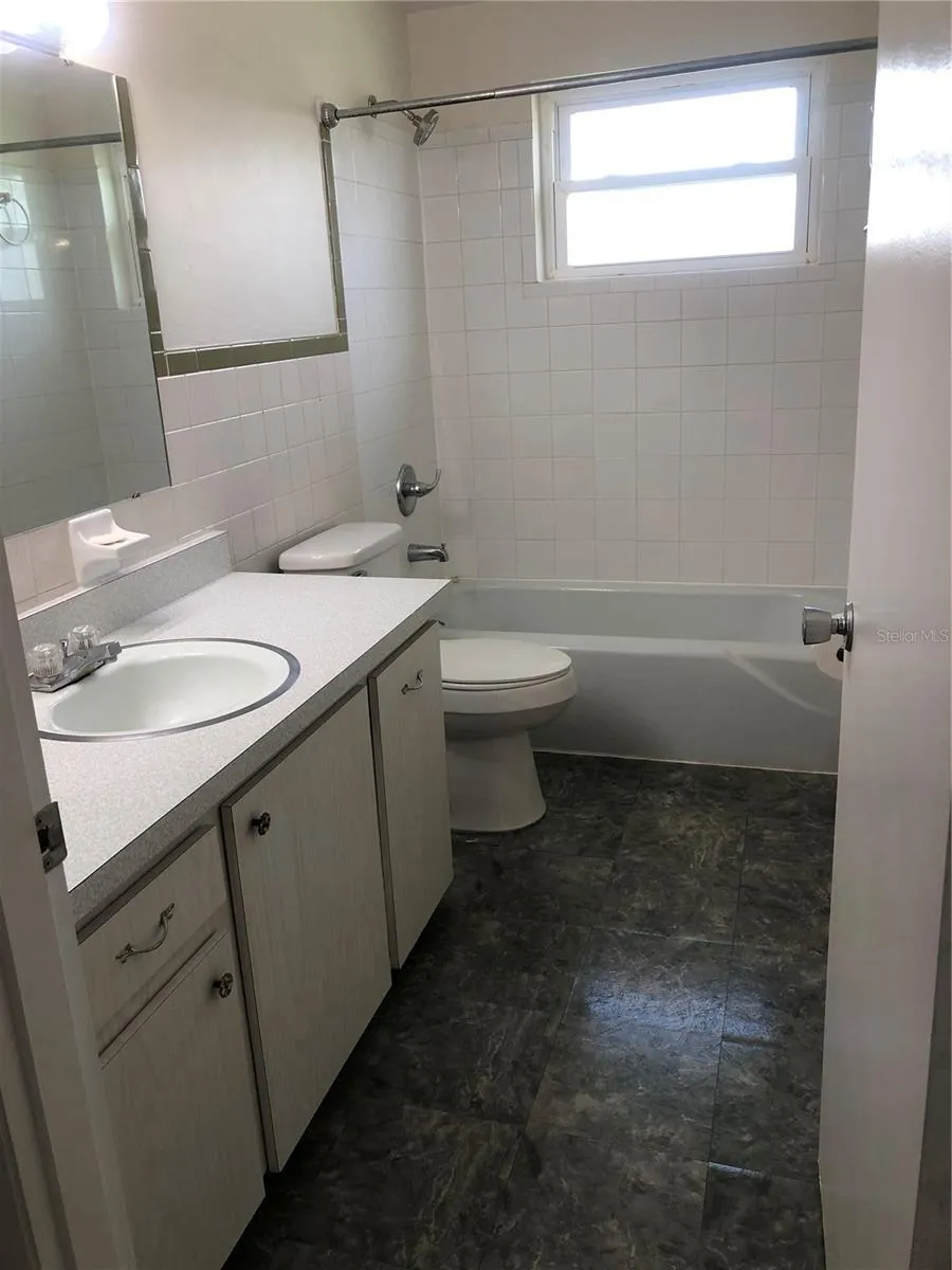 8 MOONLIGHT LANE Winter Haven, FL 33884