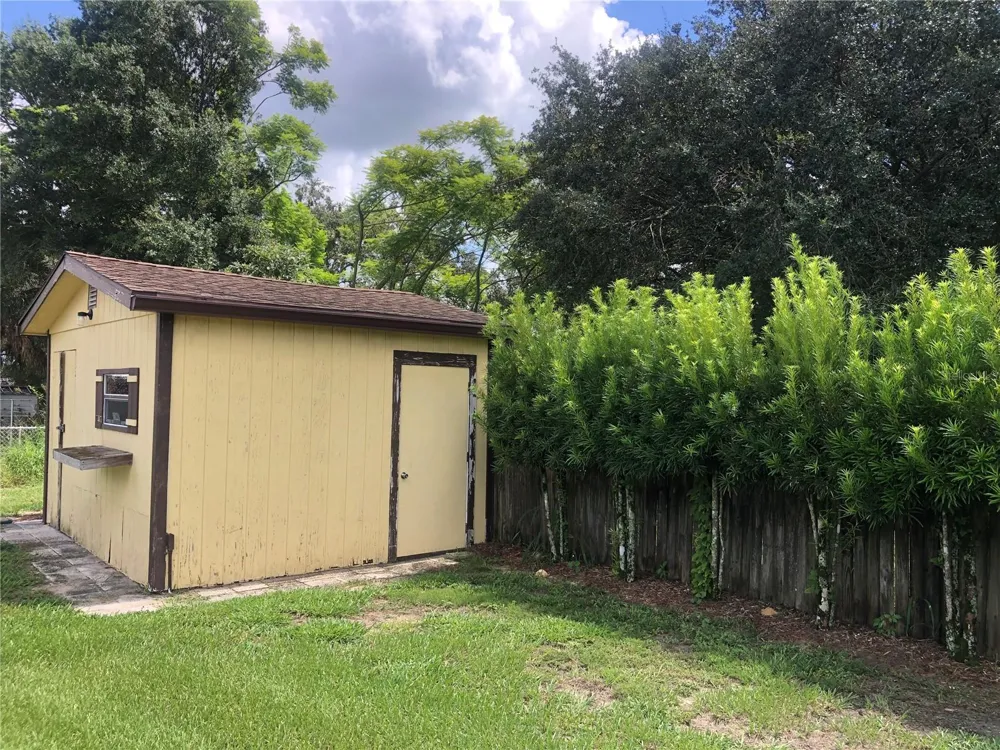 8 MOONLIGHT LANE Winter Haven, FL 33884
