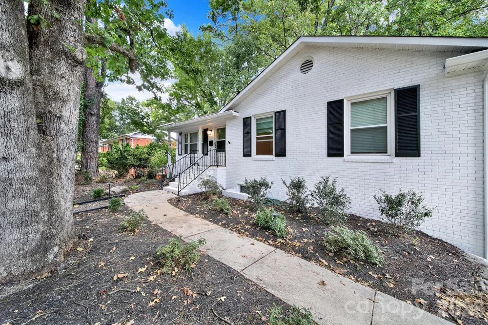 7439 Watercrest Road Charlotte, NC 28210