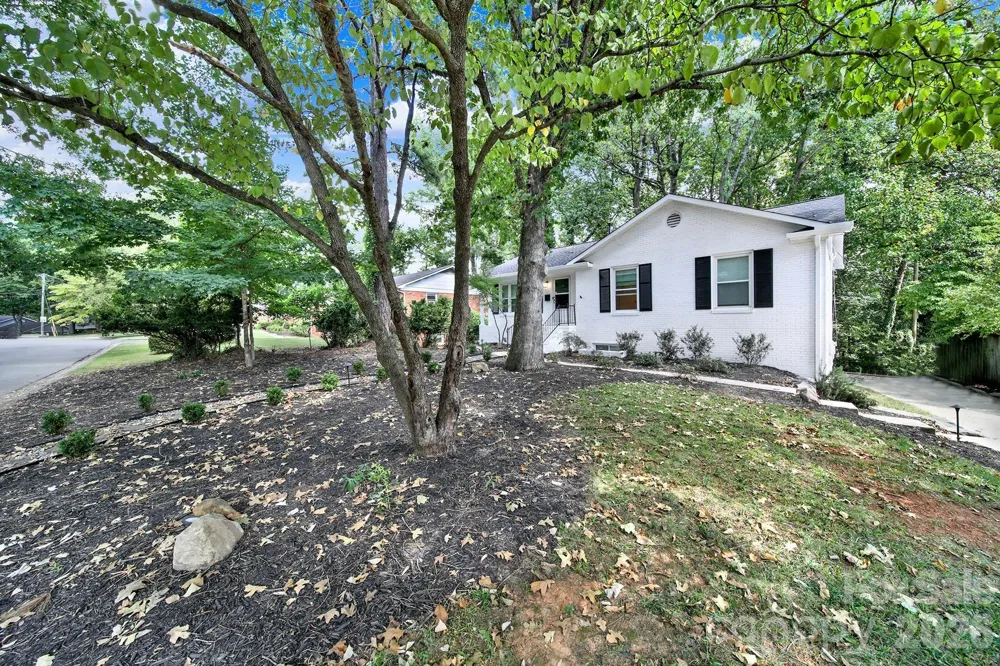 7439 Watercrest Road Charlotte, NC 28210