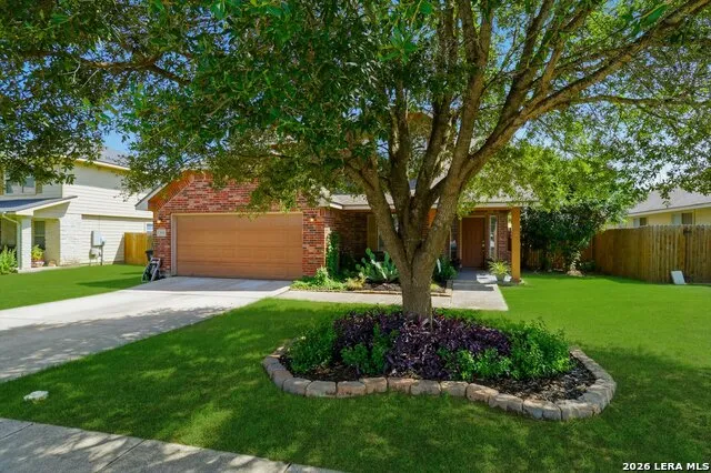 537 Roadrunner Ave New Braunfels, TX 78130