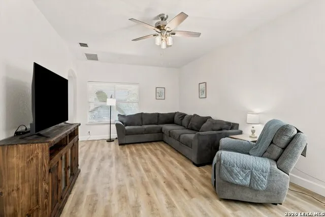 537 Roadrunner Ave New Braunfels, TX 78130