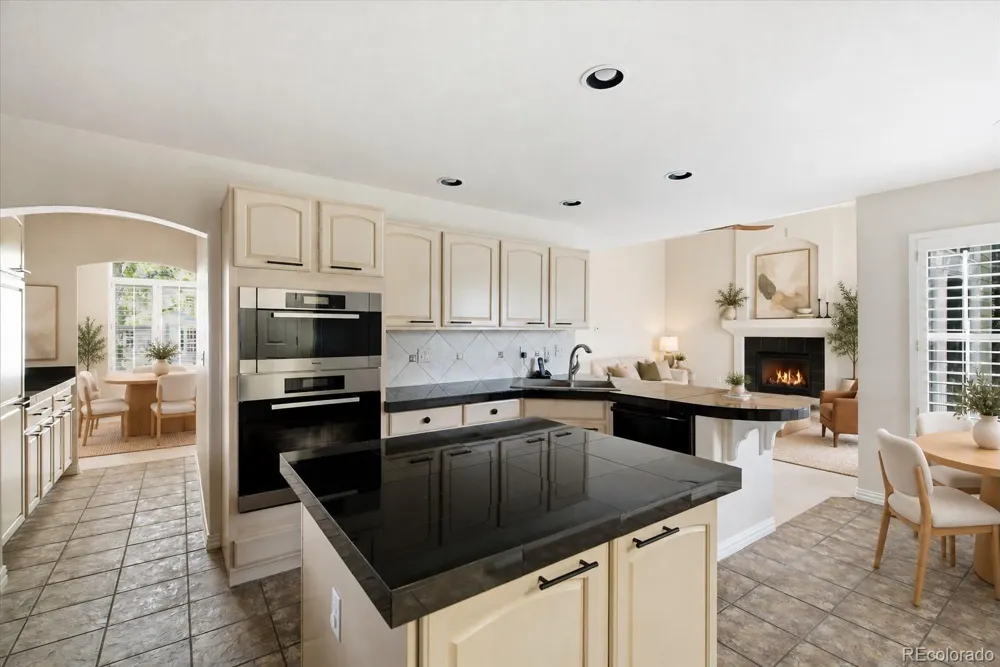 1011 S Valentia Street #59 Denver, CO 80247
