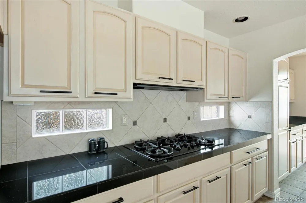 1011 S Valentia Street #59 Denver, CO 80247