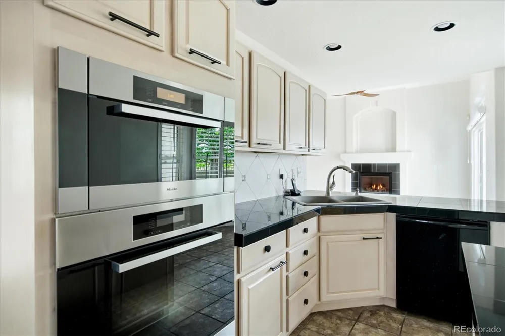 1011 S Valentia Street #59 Denver, CO 80247