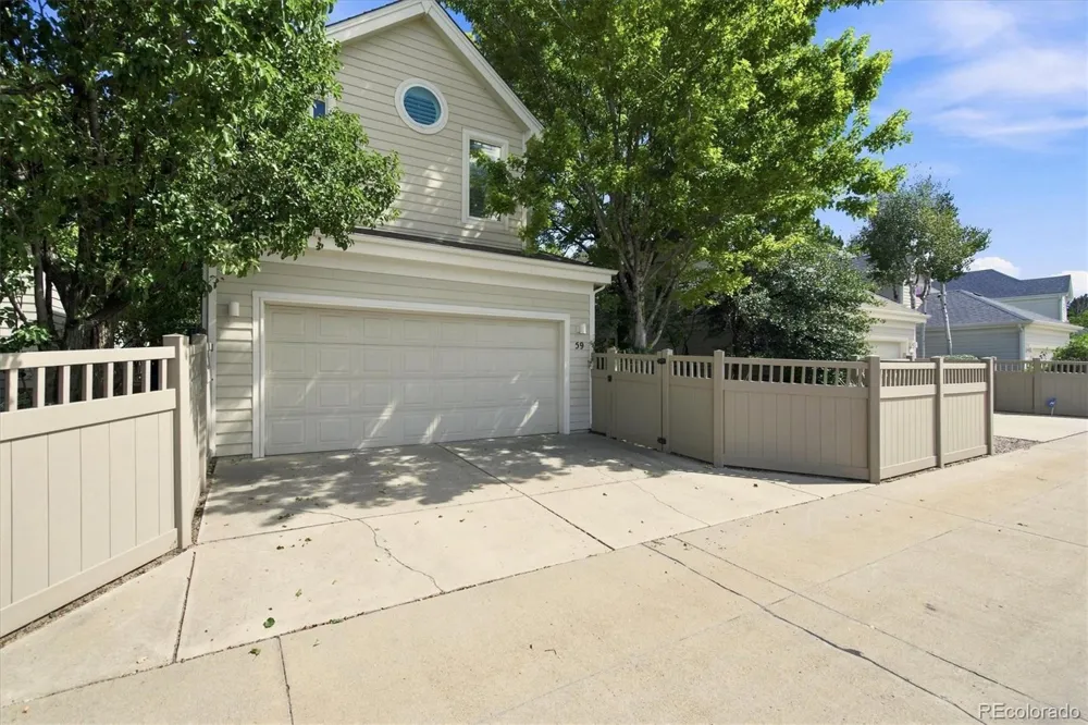 1011 S Valentia Street #59 Denver, CO 80247