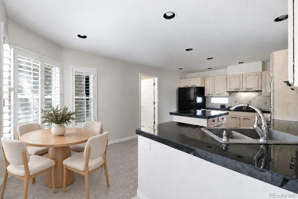 1011 S Valentia Street #59 Denver, CO 80247