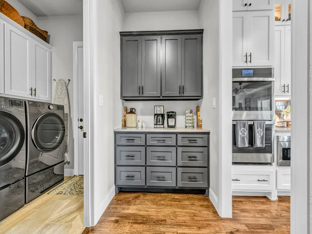 1217 Crown Valley Drive Weatherford, TX 76087