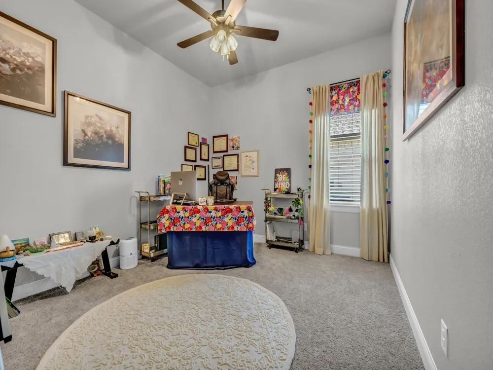 1217 Crown Valley Drive Weatherford, TX 76087