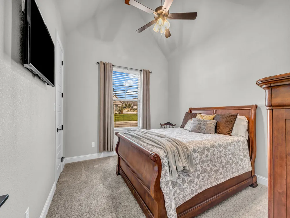 1217 Crown Valley Drive Weatherford, TX 76087