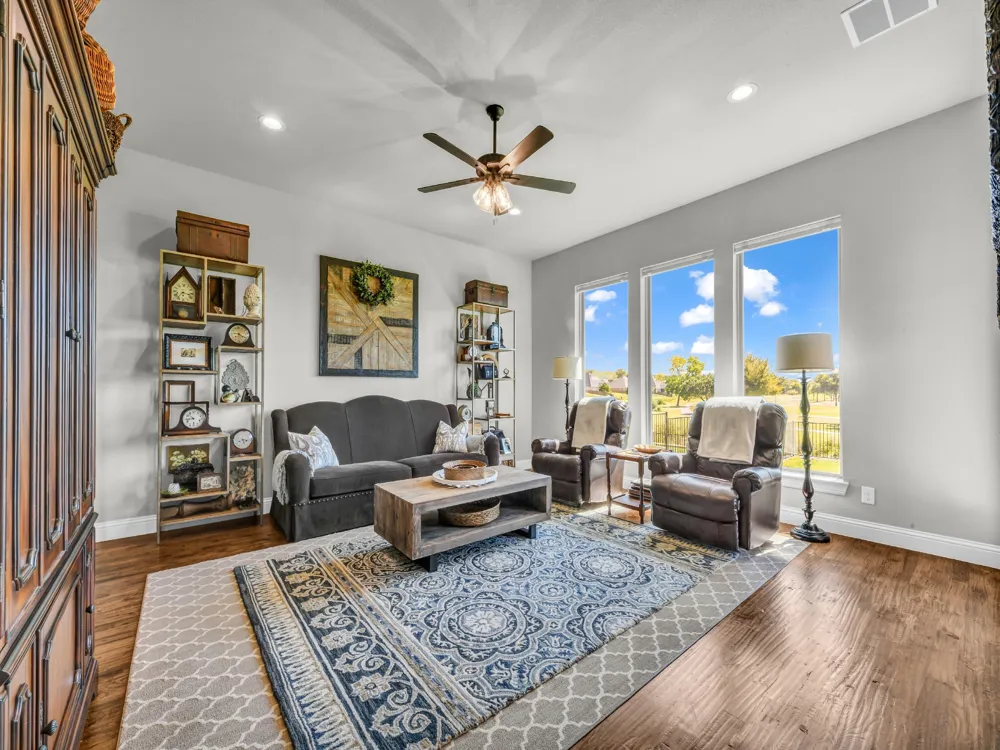 1217 Crown Valley Drive Weatherford, TX 76087