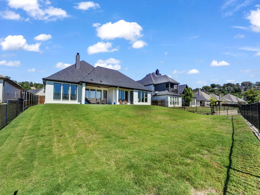 1217 Crown Valley Drive Weatherford, TX 76087