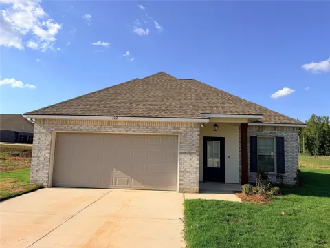 302 Babineaux Lane