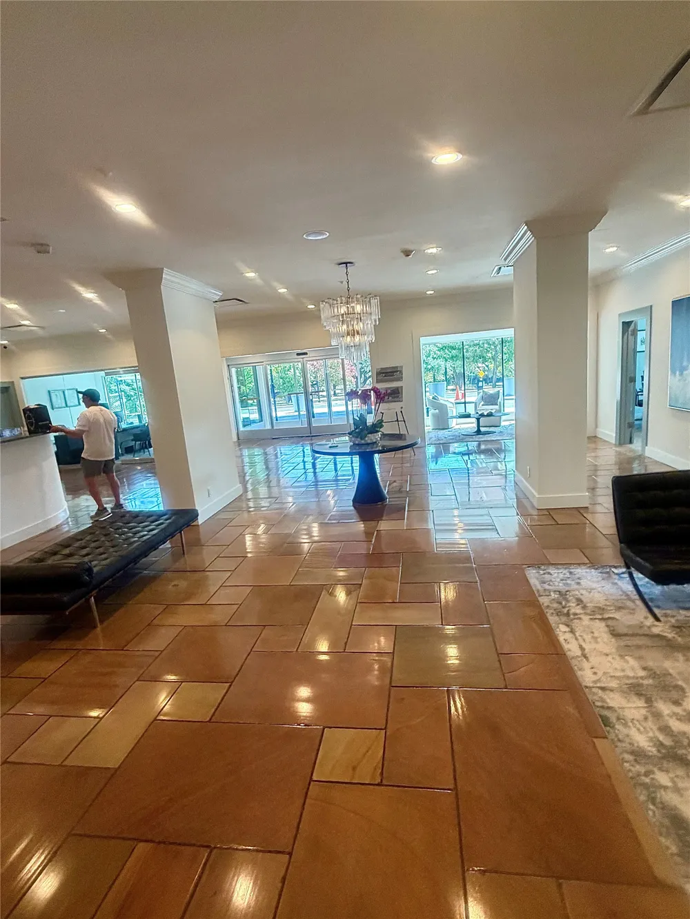 3883 Turtle Creek Boulevard #1811 Dallas, TX 75219