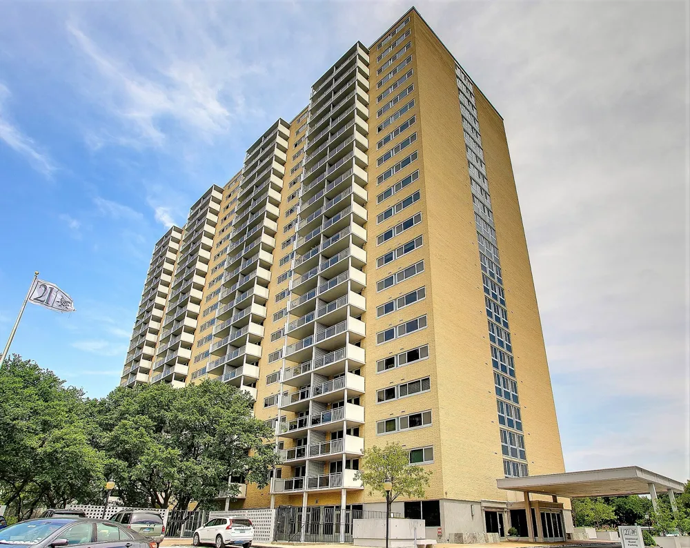 3883 Turtle Creek Boulevard #1811 Dallas, TX 75219