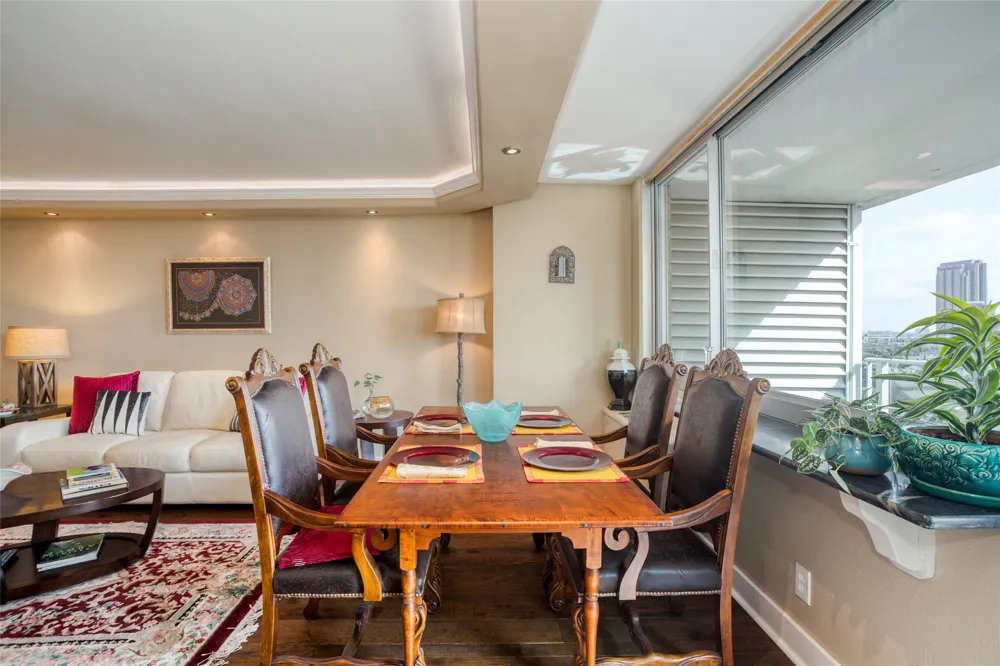3883 Turtle Creek Boulevard #1811 Dallas, TX 75219