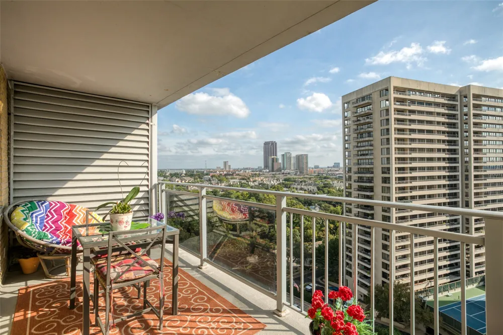 3883 Turtle Creek Boulevard #1811 Dallas, TX 75219