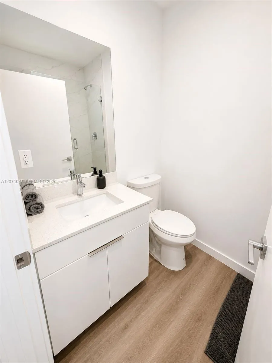 5433 NW 5th Ave #2 Miami, FL 33127