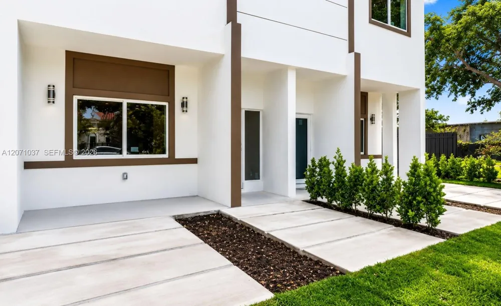 5433 NW 5th Ave #2 Miami, FL 33127