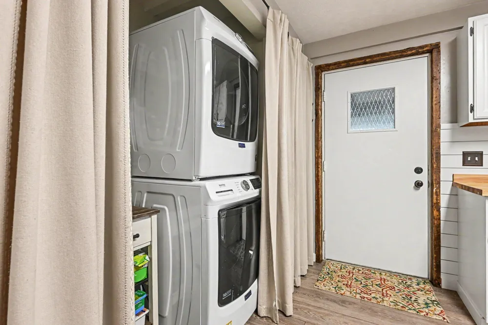 37016 64th Avenue Paw Paw, MI 49079