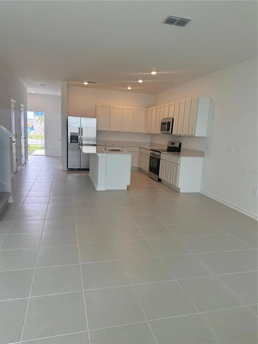 512 HART LANE Dundee, FL 33838